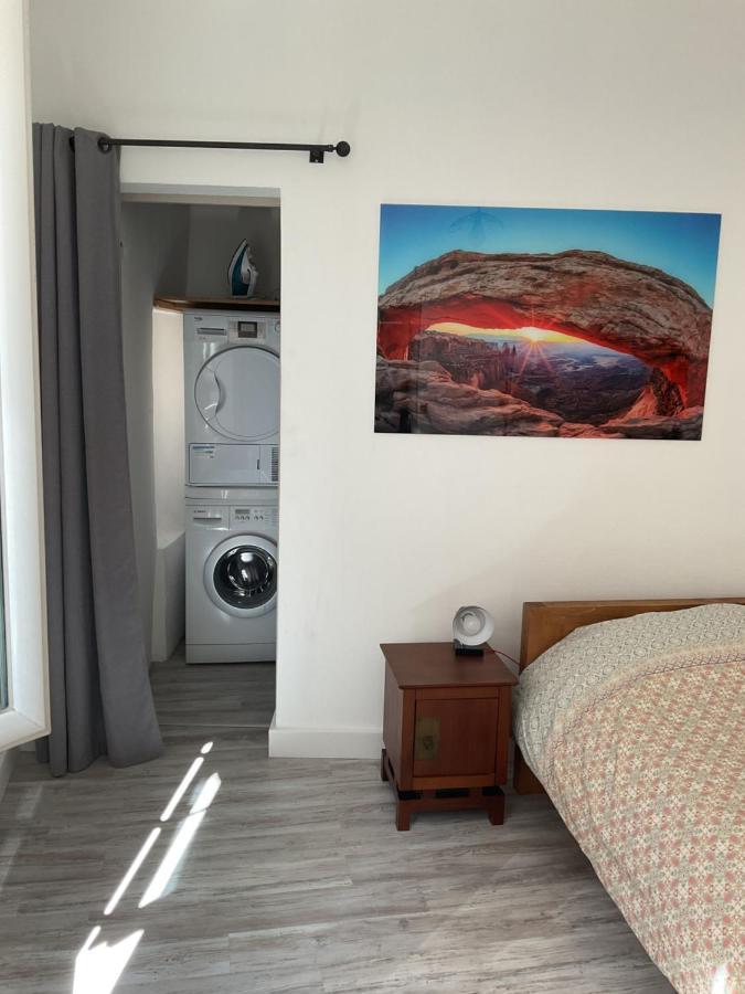Apartmán Place Aux Herbes Nîmes Exteriér fotografie